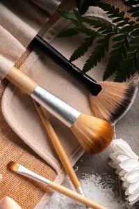 Bambu Saplı Makyaj Fırçası Seti