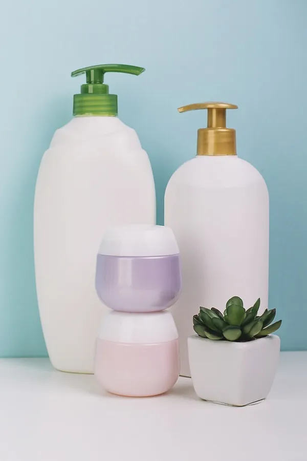 Beyaz Pompalı SPF 30 Güneş Losyonu